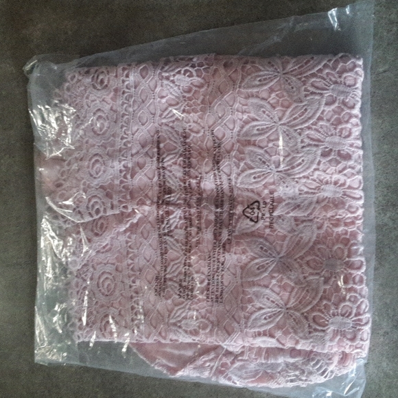 Crochet romper - Picture 8 of 9